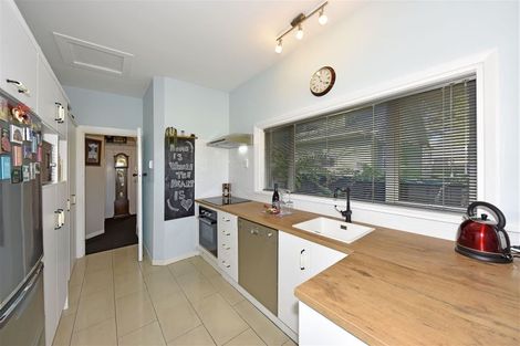 Photo of property in 104 Condell Avenue, Papanui, Christchurch, 8053