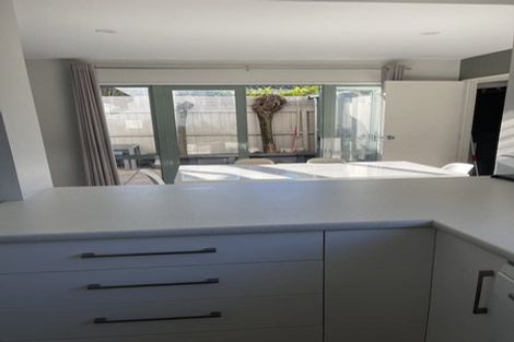 Photo of property in 1/218 Springfield Road, St Albans, Christchurch, 8014