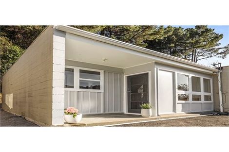 Photo of property in 24a Deller Grove, Silverstream, Upper Hutt, 5019