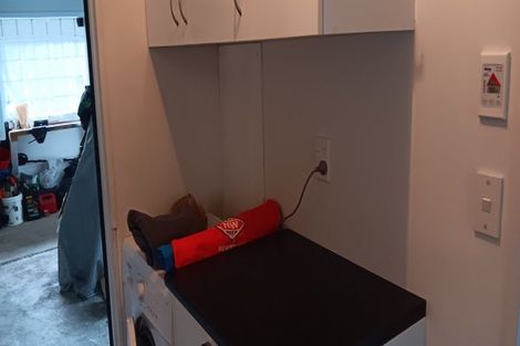 Photo of property in 16 Hunter Street, Westport, 7825