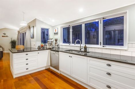 Photo of property in 29 Gordon Road, Plimmerton, Porirua, 5026