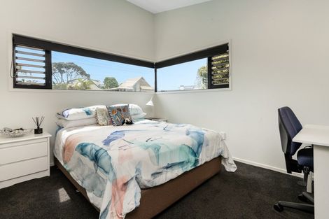 Photo of property in 152a Oceanbeach Road, Mount Maunganui, 3116