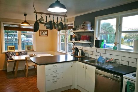 Photo of property in 175 Wainuiomata Road, Wainuiomata, Lower Hutt, 5014