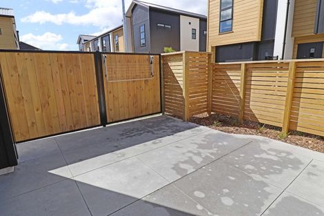 Photo of property in 10 Te Ara O Papatahi, Wainuiomata, Lower Hutt, 5014