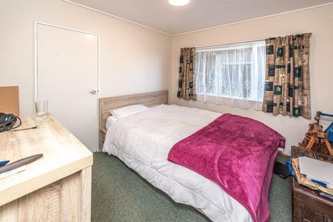 Photo of property in 93a Matai Street, Castlecliff, Whanganui, 4501