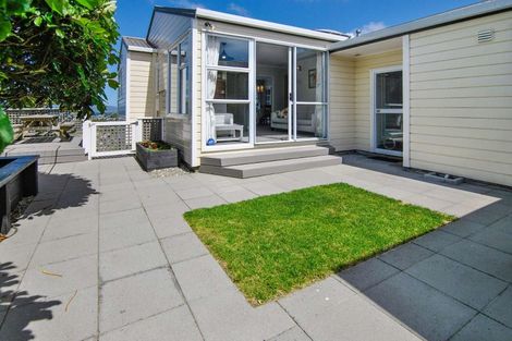 Photo of property in 5 Gavaskar Place, Khandallah, Wellington, 6035