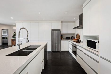 Photo of property in 5 Wakatere Place, Thames, 3500