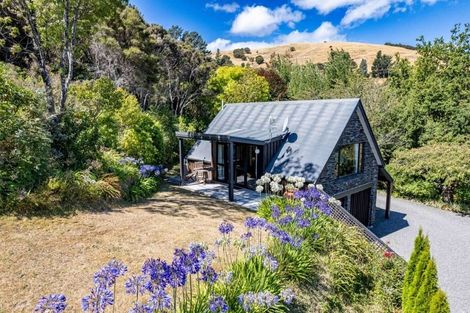 Photo of property in 6890 Christchurch Akaroa Road, Takamatua, 7581