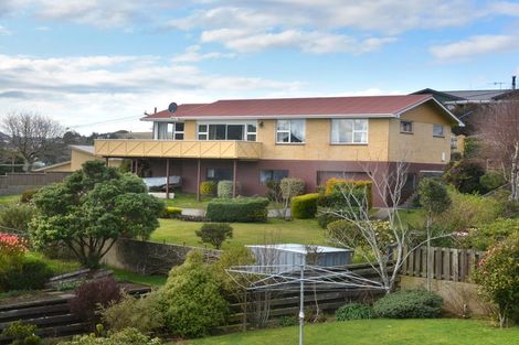 Photo of property in 27 Bayne Terrace, Macandrew Bay, Dunedin, 9014