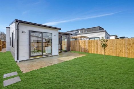 Photo of property in 19 Clayden Shuttleworth Street, Papakura, 2110