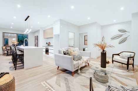 Photo of property in 26b Gulf Harbour Drive, Gulf Harbour, Whangaparaoa, 0930