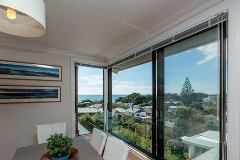 Photo of property in 189 Gill Street, Strandon, New Plymouth, 4312