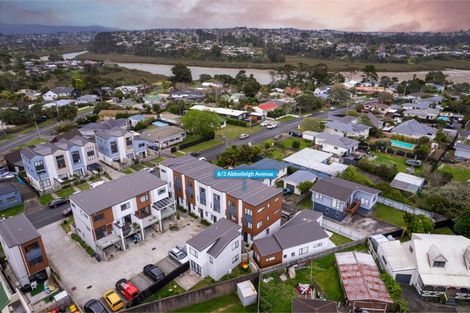 Photo of property in 6/3 Abbotleigh Avenue, Te Atatu Peninsula, Auckland, 0610