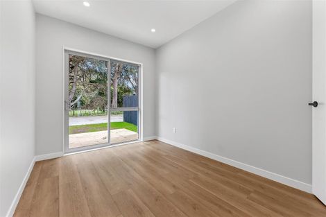 Photo of property in 23 Yellow Pear Lane, Karaka, 2578
