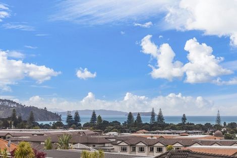 Photo of property in 49 Grovenor Drive, Orewa, 0931