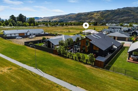 Photo of property in 15 Neason Place, Cromwell, 9310