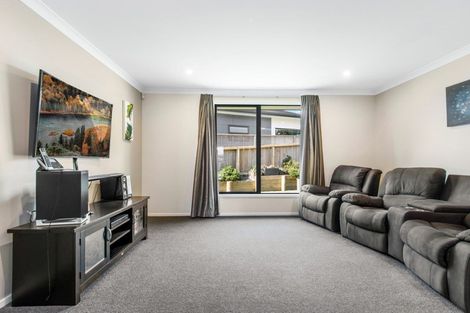 Photo of property in 5 Rexford Heights, Pyes Pa, Tauranga, 3112