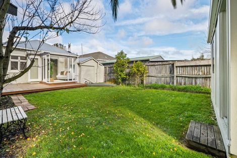 Photo of property in 25 Dunn Street, Somerfield, Christchurch, 8024