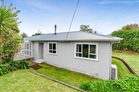 Photo of property in 66 Huatoki Street, Vogeltown, New Plymouth, 4310