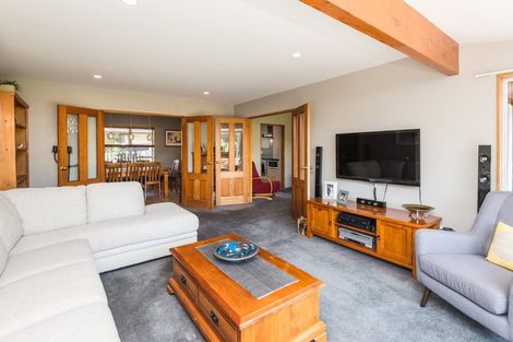 Photo of property in 16 Orlando Crescent, Waimairi Beach, Christchurch, 8083