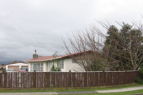 Photo of property in 2 Drake Street, Levin, 5510