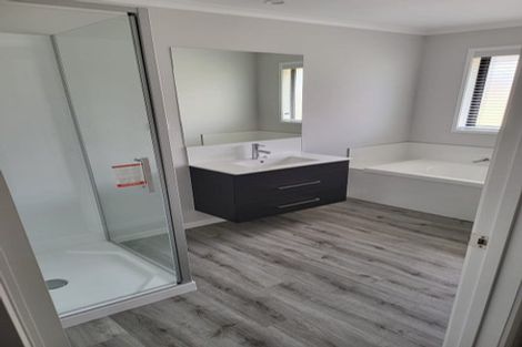 Photo of property in 13 Tarata Place, Owhata, Rotorua, 3010