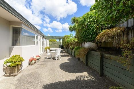 Photo of property in 3 Paua Place, Mount Roskill, Auckland, 1041