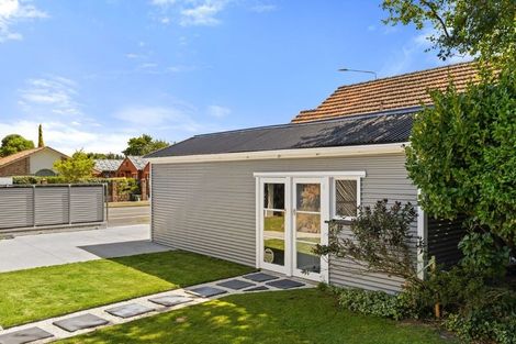 Photo of property in 40 Strickland Street, Sydenham, Christchurch, 8023