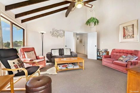 Photo of property in 1/94 John Downs Drive, Browns Bay, Auckland, 0630