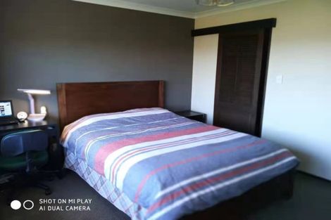 Photo of property in 1/70 Highland Park Drive, Highland Park, Auckland, 2010