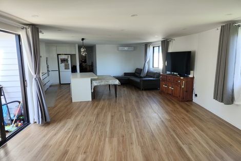 Photo of property in 23b Glynnbrooke Street, Te Atatu South, Auckland, 0610