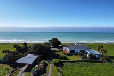 Photo of property in 347 Waimate Highway, Saint Andrews, Timaru, 7971