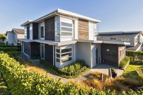 Photo of property in 70 Oakway Drive, Schnapper Rock, Auckland, 0632