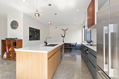 Photo of property in 70b Colwill Road, Massey, Auckland, 0614