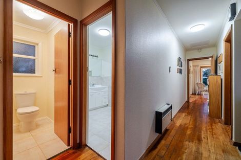 Photo of property in 56 Havill Street, Takaro, Palmerston North, 4410