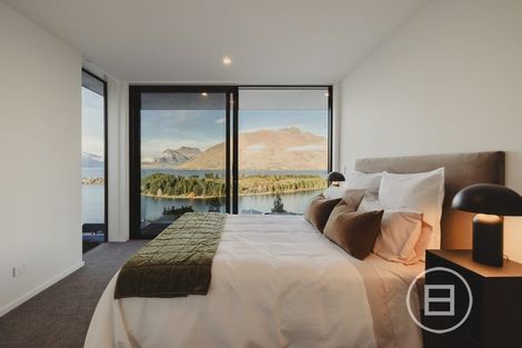 Photo of property in 7b Wakatipu Heights, Queenstown, 9300