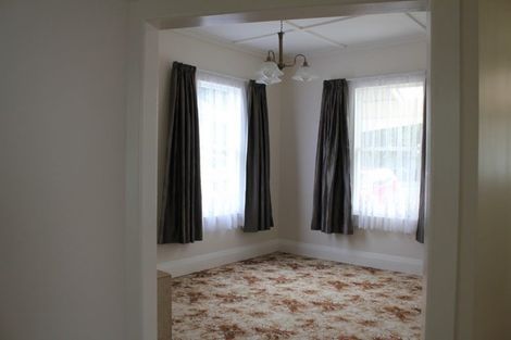 Photo of property in 33 Cardwell Street, Onehunga, Auckland, 1061