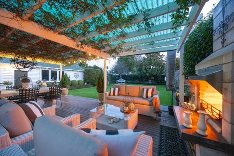 Photo of property in 244 Victoria Avenue, Hokowhitu, Palmerston North, 4410