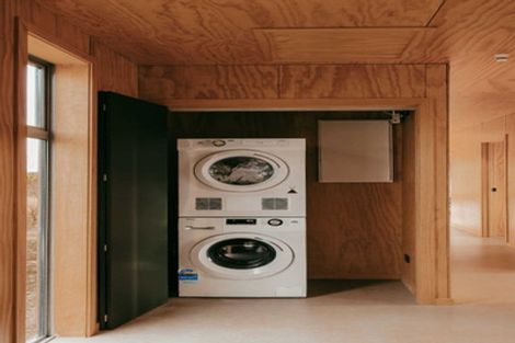 Photo of property in 120 Mair Road, Curio Bay, Tokanui, 9884