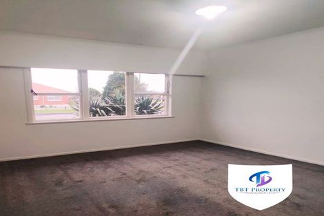 Photo of property in 2/39 Motatau Road, Papatoetoe, Auckland, 2025
