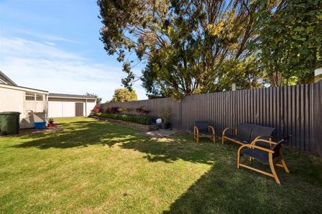 Photo of property in 37 Burns Street, Hawera, 4610