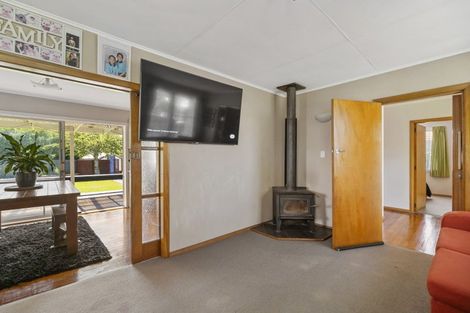 Photo of property in 4 Wera Street, Hawera, 4610