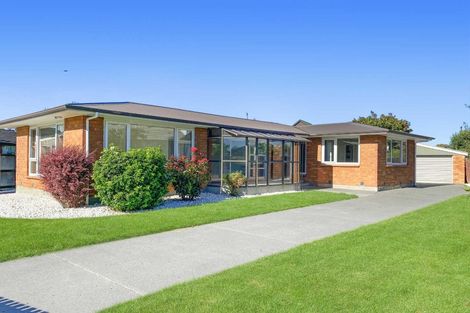 Photo of property in 8 Pelorus Place, Harewood, Christchurch, 8051