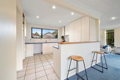 Photo of property in 22 Camberwell Place, Avonhead, Christchurch, 8042