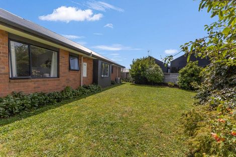 Photo of property in 5b Estate Grove, Inglewood, 4330