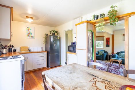 Photo of property in 23 Kelly Street, Baylys Beach, Dargaville, 0377