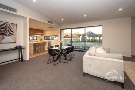 Photo of property in 8 Glendore Drive, Halswell, Christchurch, 8025