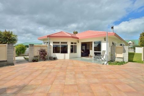 Photo of property in 68 Potae Avenue, Lytton West, Gisborne, 4010