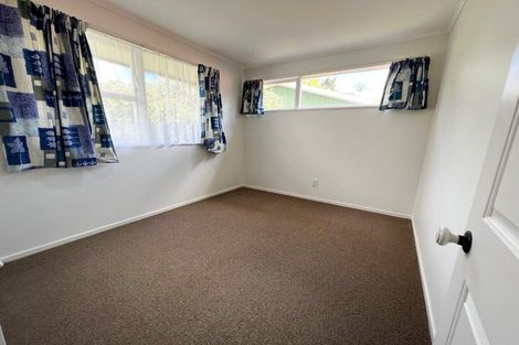 Photo of property in 1/2 Gretel Place, Hillcrest, Auckland, 0627
