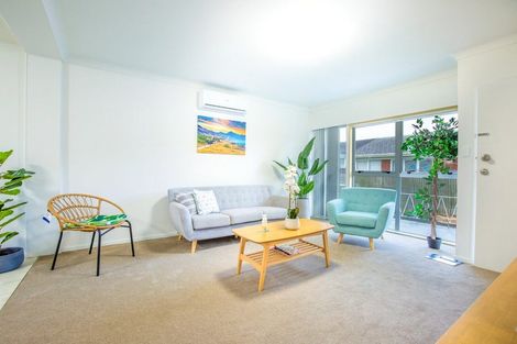 Photo of property in 2/278 Shirley Road, Papatoetoe, Auckland, 2025